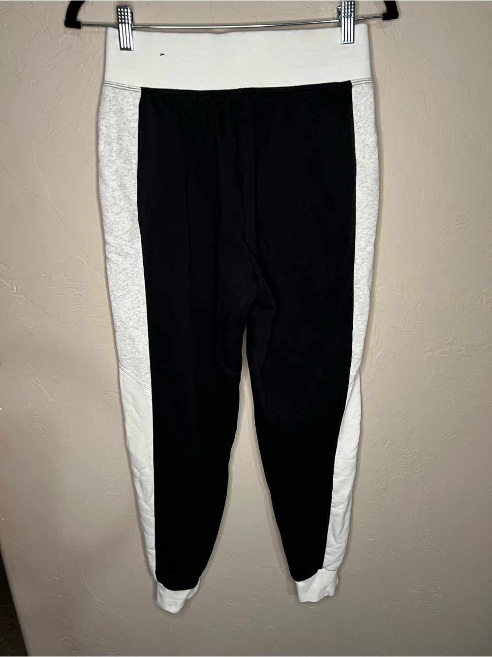 Nike Air Woman’s BB Black White Heather Colorblock HR Sweat Pant Jogger Pants - Picture 8 of 12